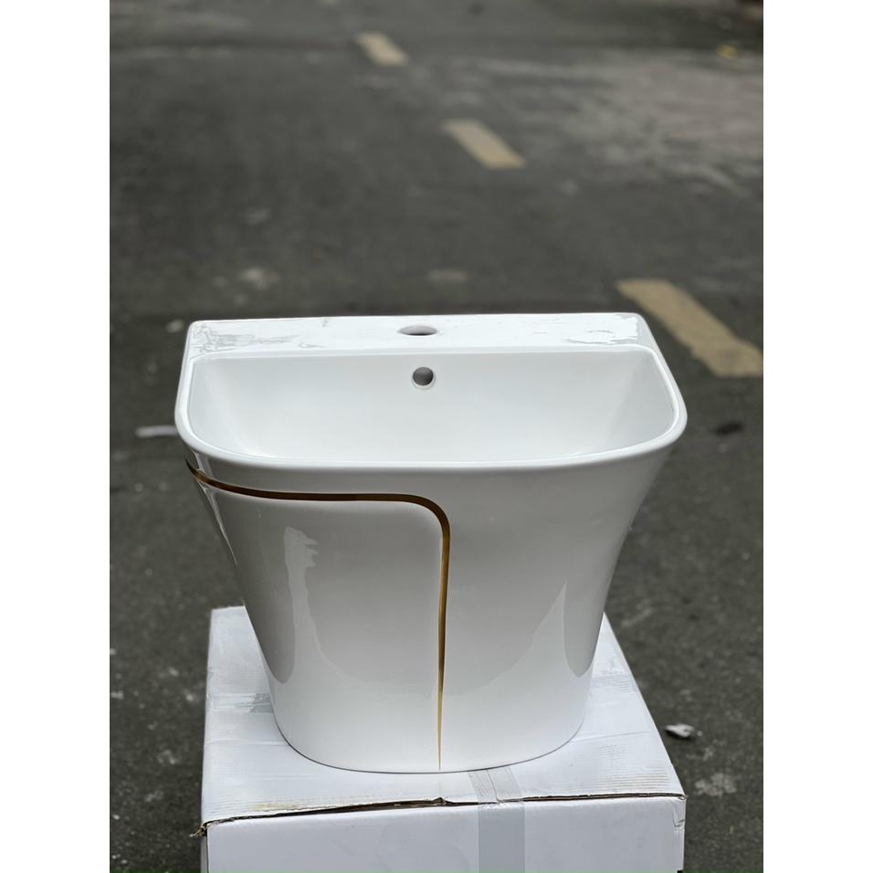 LAVABO TREO TƯỜNG LIỀN KHỐI TRẮNG SỌC VÀNG