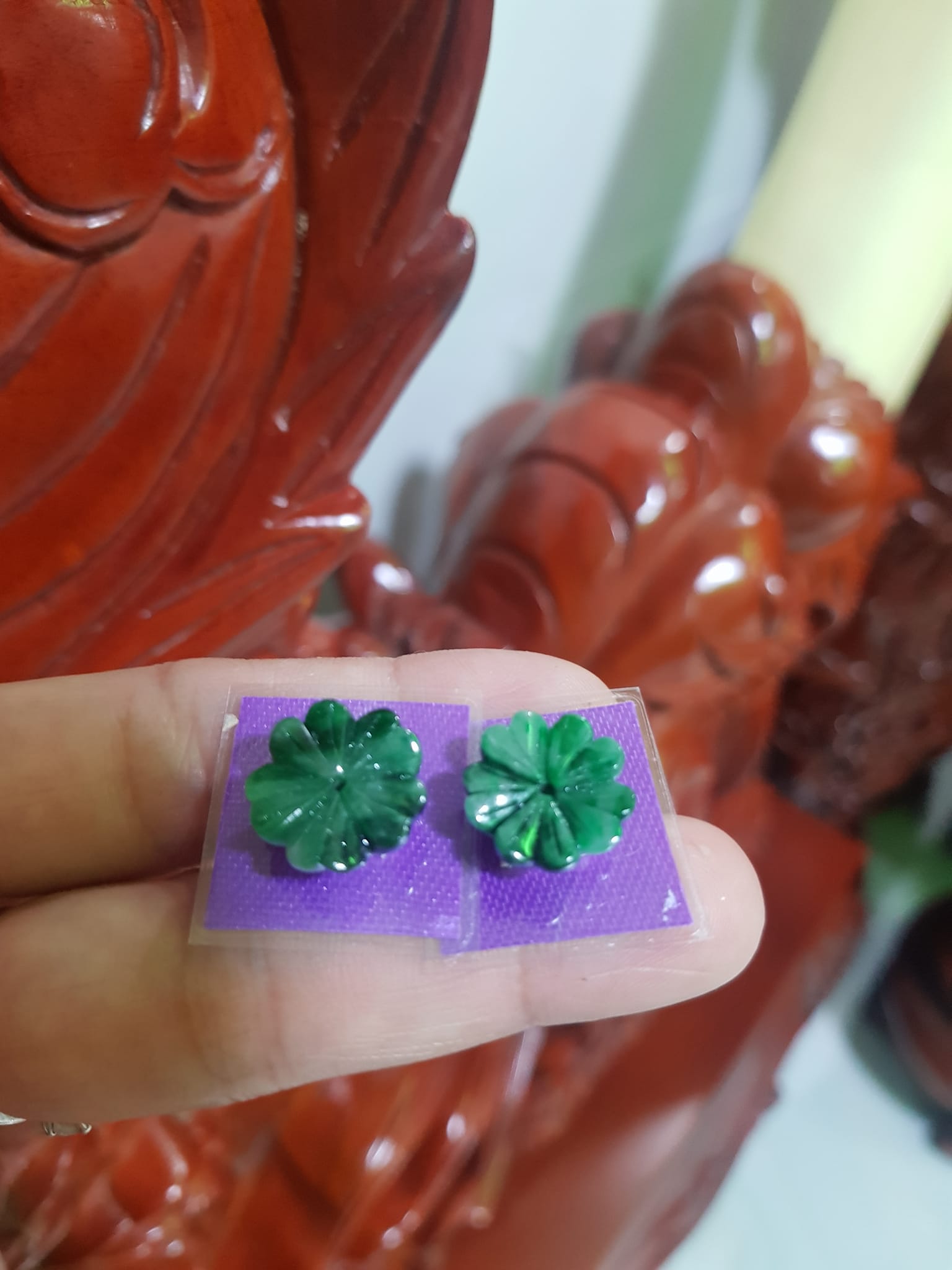 Đôi Bông Tai Bông Mai Trái Tim Size trung mới đẹp 14mm x 4mm Đá Ngọc cẩm thạch tự nhiên xanh đậm điểm sơn thủy bóng đẹp Nữ mệnh Thủy bọc vàng đeo rất đẹp sang ạ