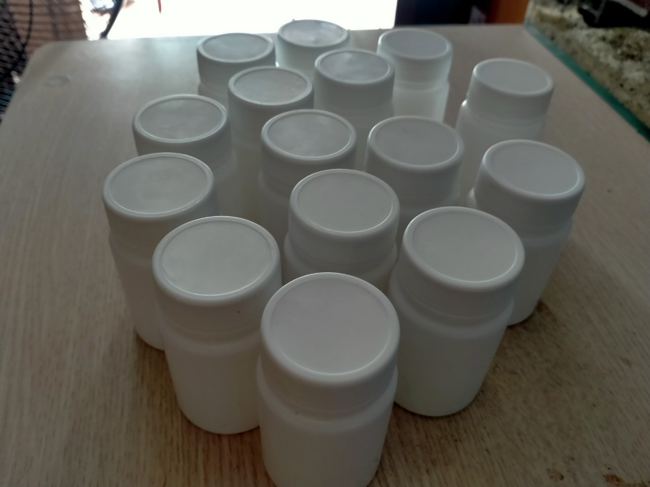 Hộp Nhựa Đựng Dung Dịch 50ml Có Thể Chiết Các Sản Phẩm Khác Vào Mang Theo Vô Cùng Tiện Lợi