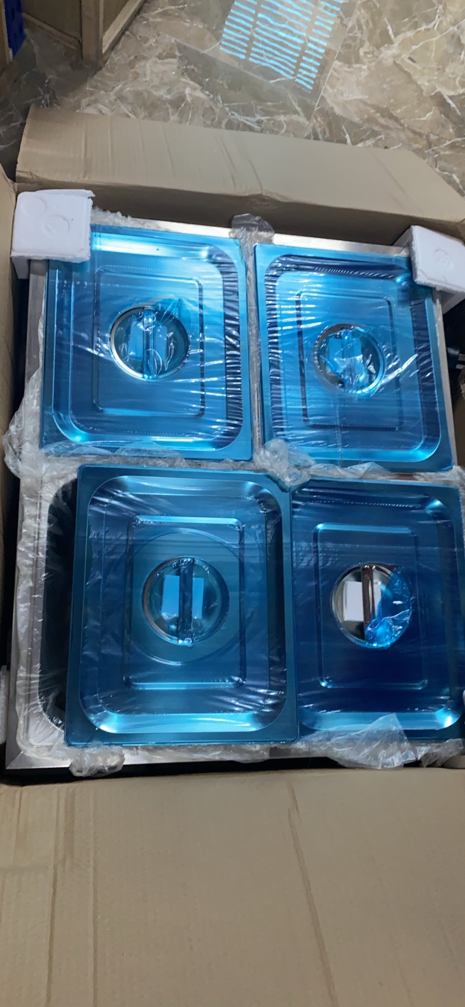 Tủ giữ nóng thức ăn 2 hàng 4 khay- tủ hâm nóng cách thủy