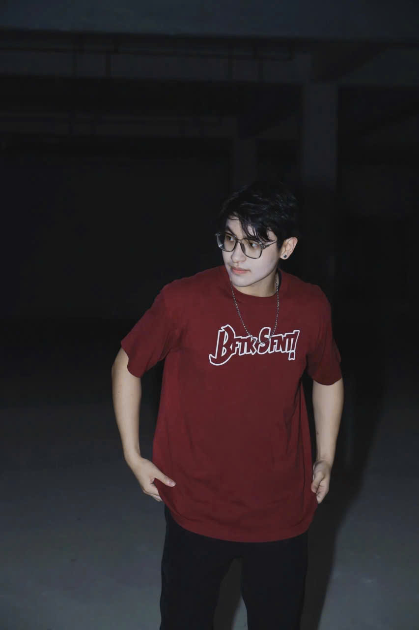 Áo phông nam nữ form rộng 2N Unisex thun cotton in chữ BFTK màu đỏ/đen