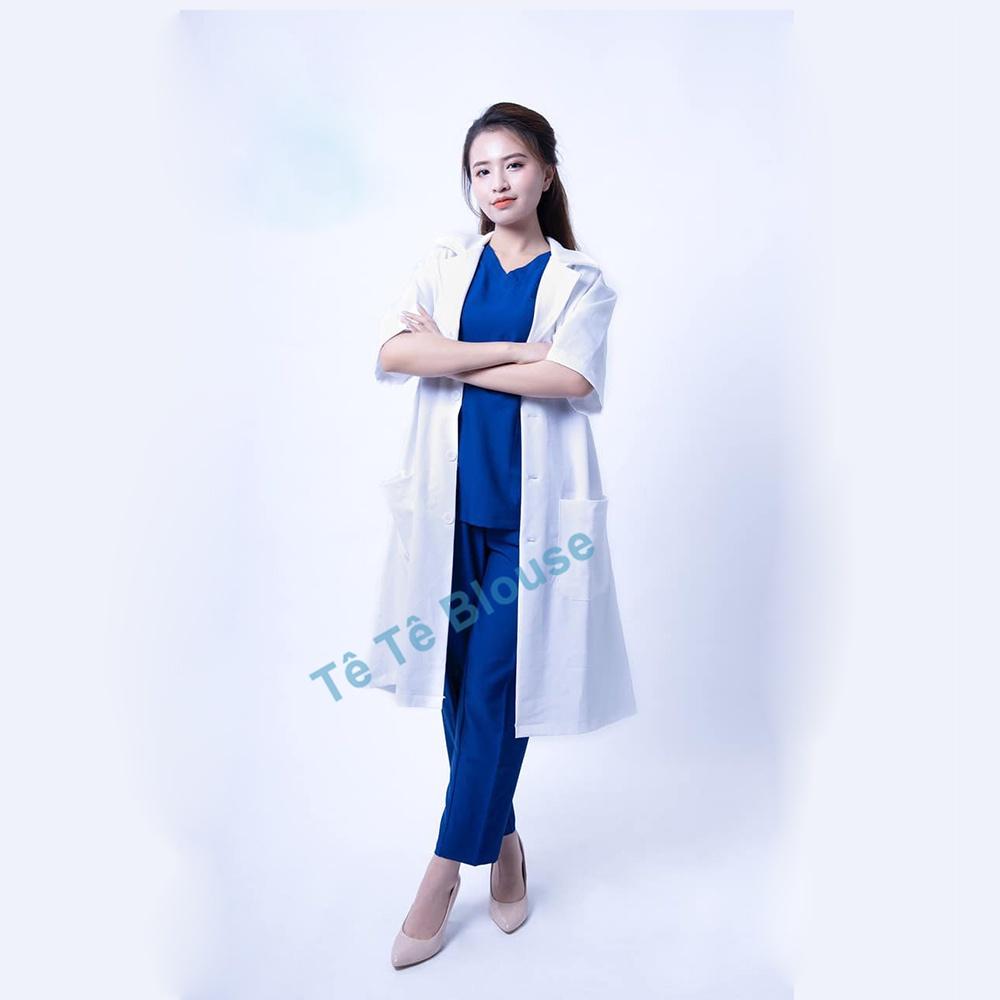 Áo Blouse (Blu) NỮ CỘC TAY, dáng dài ngang gối vải Thô Cotton và Lon Nhật cao cấp dành cho Bác sĩ, PTN