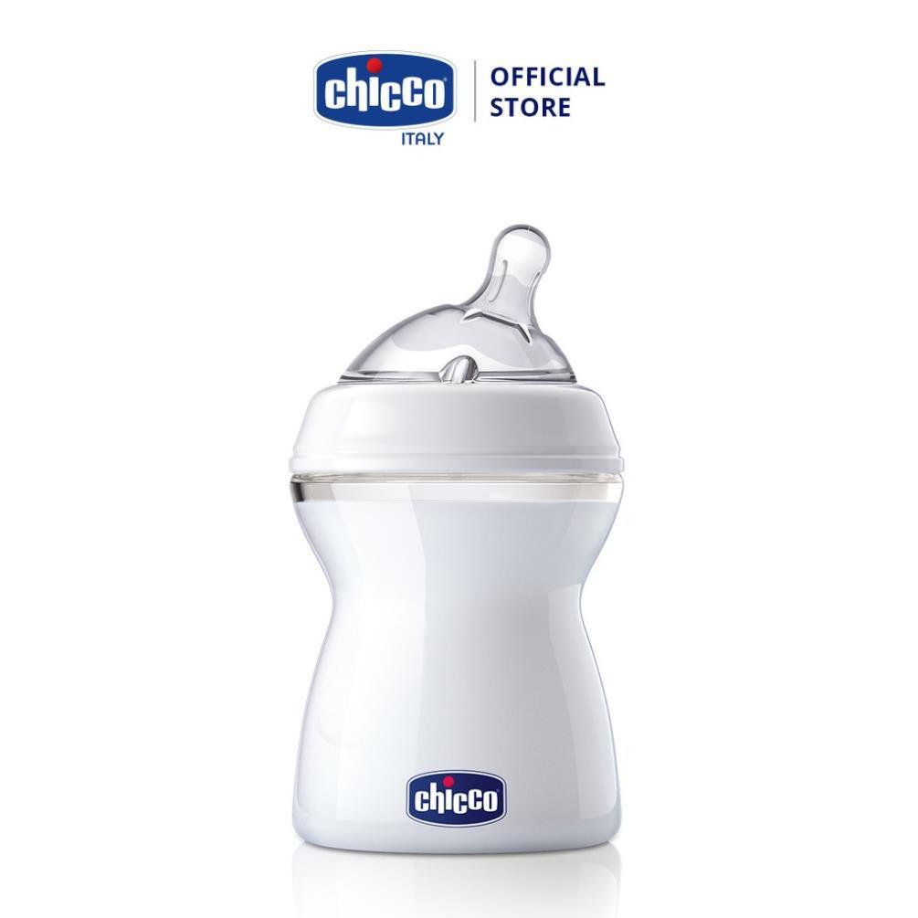 Bình sữa Chicco núm nghiêng Pisa Natural Feeling 2M+ 250ml + Hai Núm ty Chicco Natural Feeling điều chỉnh dòng chảy 4M+