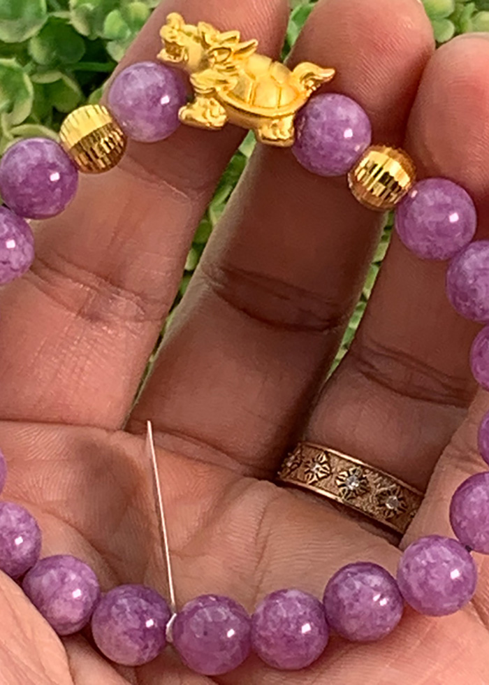 Vòng Đá Thạch Anh Tím Vân Charm Long Quy Bi Vàng 24K