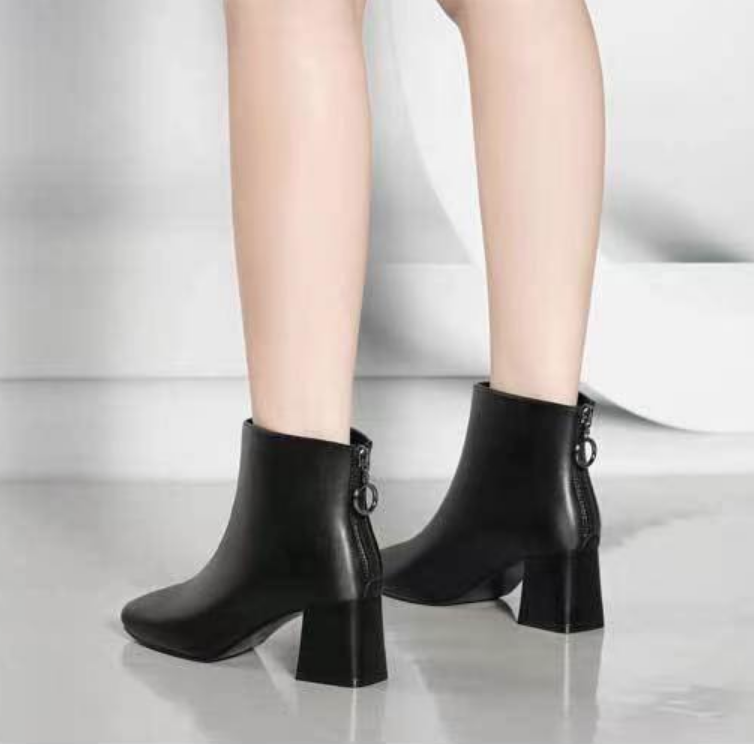 [ Size 35- 40] Boot cổ ngắn gót vuông đế thấp ĐƠN GIẢN 2 màu ĐEN - TRẮNG GBN116