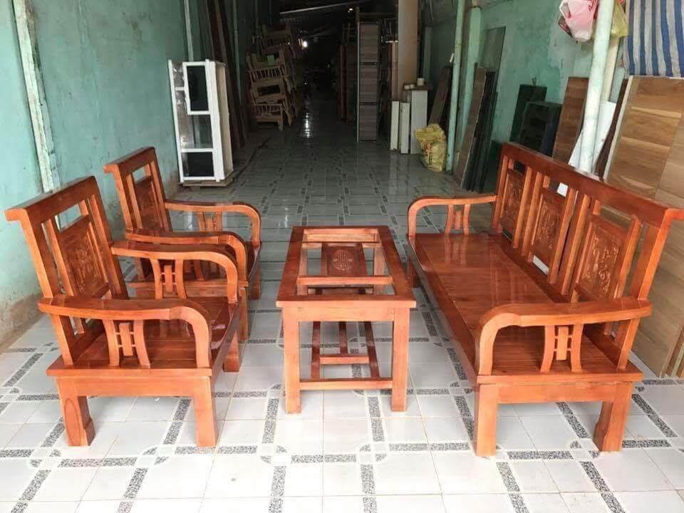 Bộ bàn ghế gỗ xoan