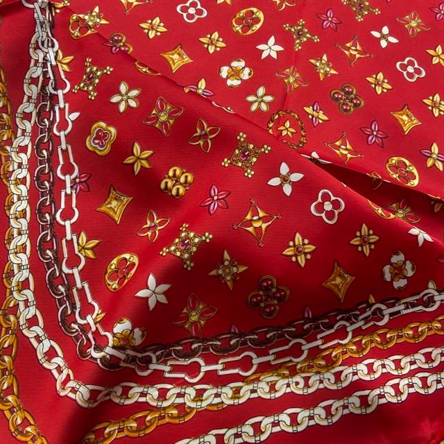 Khăn turban lụa vuông cao cấp choàng cổ size 70x70cm thanh lịch đa năng dùng làm áo yếm in hoa văn