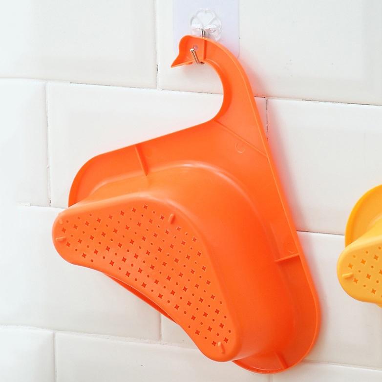 Giỏ lọc rác bồn rửa chén hình tam giác - Giỏ gác bồn rửa bát lọc nước thông minh