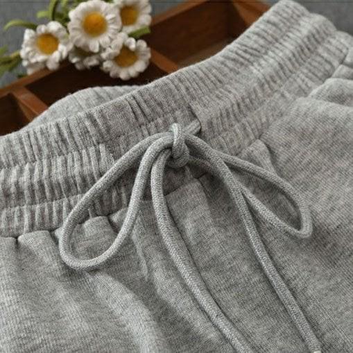 Quần Jogger Thể Thao Nữ in Chữ Bo Gấu vải Da Cá 65 - Gia Hân Fashion