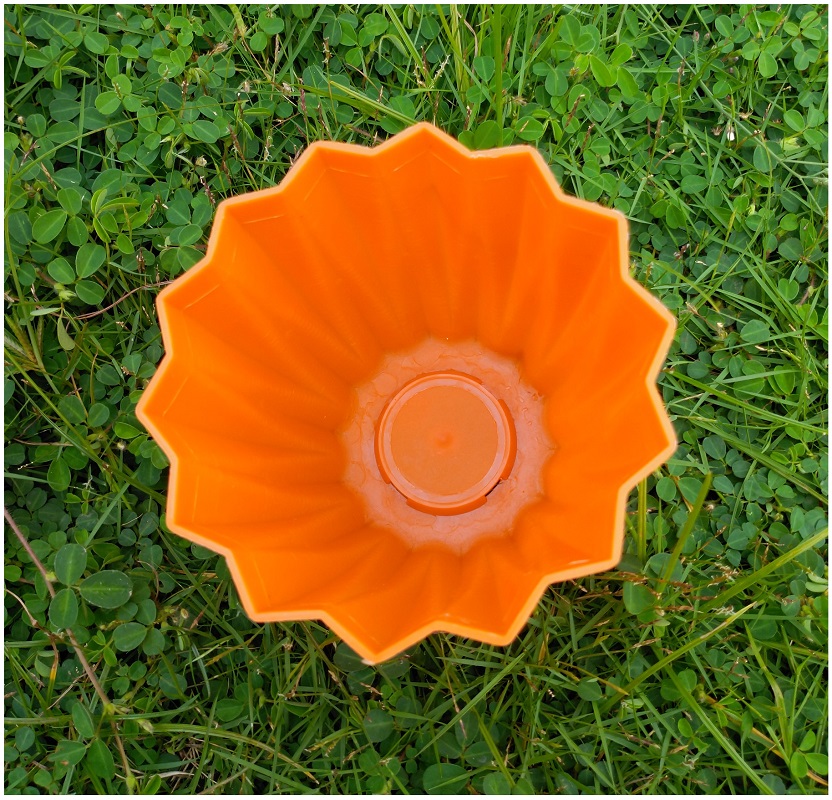 1 Chậu nhựa mini để bàn hình múi khế, KT:12x10 , chậu trồng xương rồng, sen đá, cây cảnh mini để bàn - Màu Cam