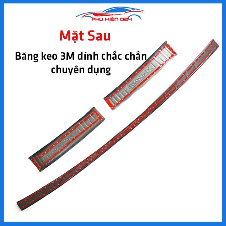 Ốp chống trầy cốp Xpander thép không gỉ vân titan bảo vệ xe chống va đập