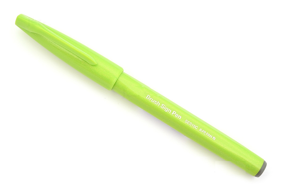 Bút lông viết chữ calligraphy Pentel Fude Touch Brush Sign Pen - Màu xanh lá mạ (Light Green)