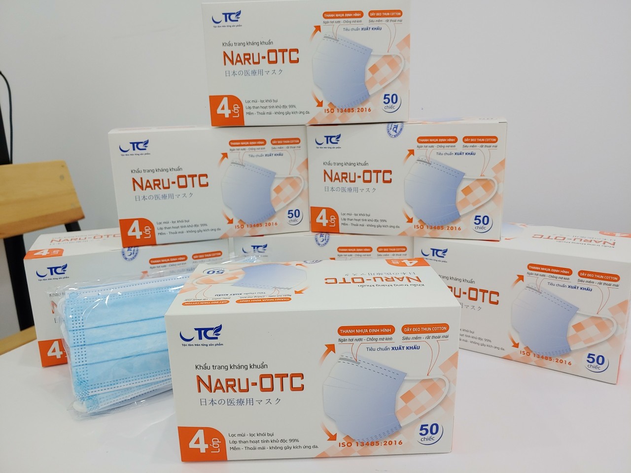 Khẩu trang 4 lớp giấy lọc kháng khuẩn NARU OTC