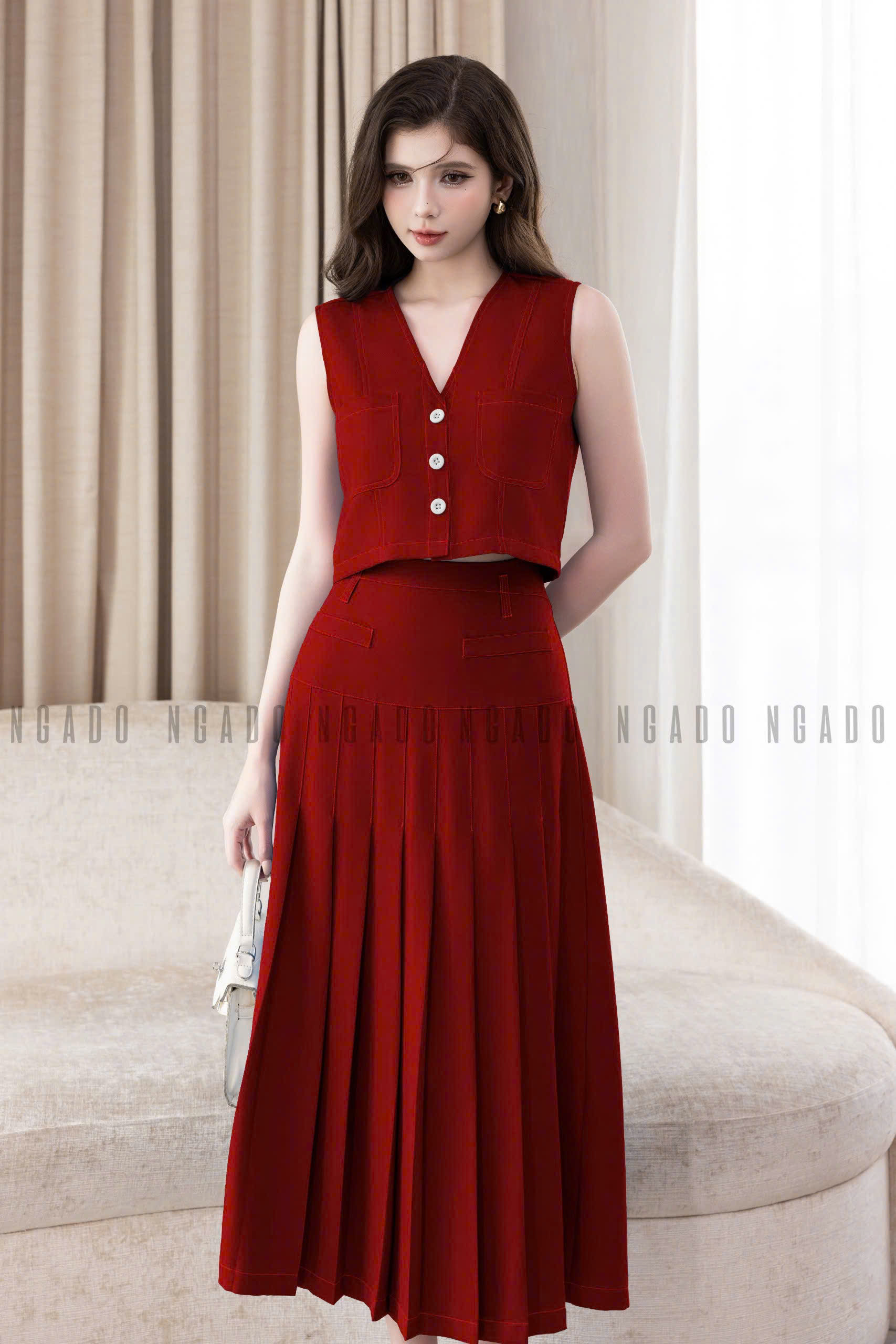 Set áo váy gile đỏ xếp ly NGADO , set áo váy dài , set gile nữ , set công sở