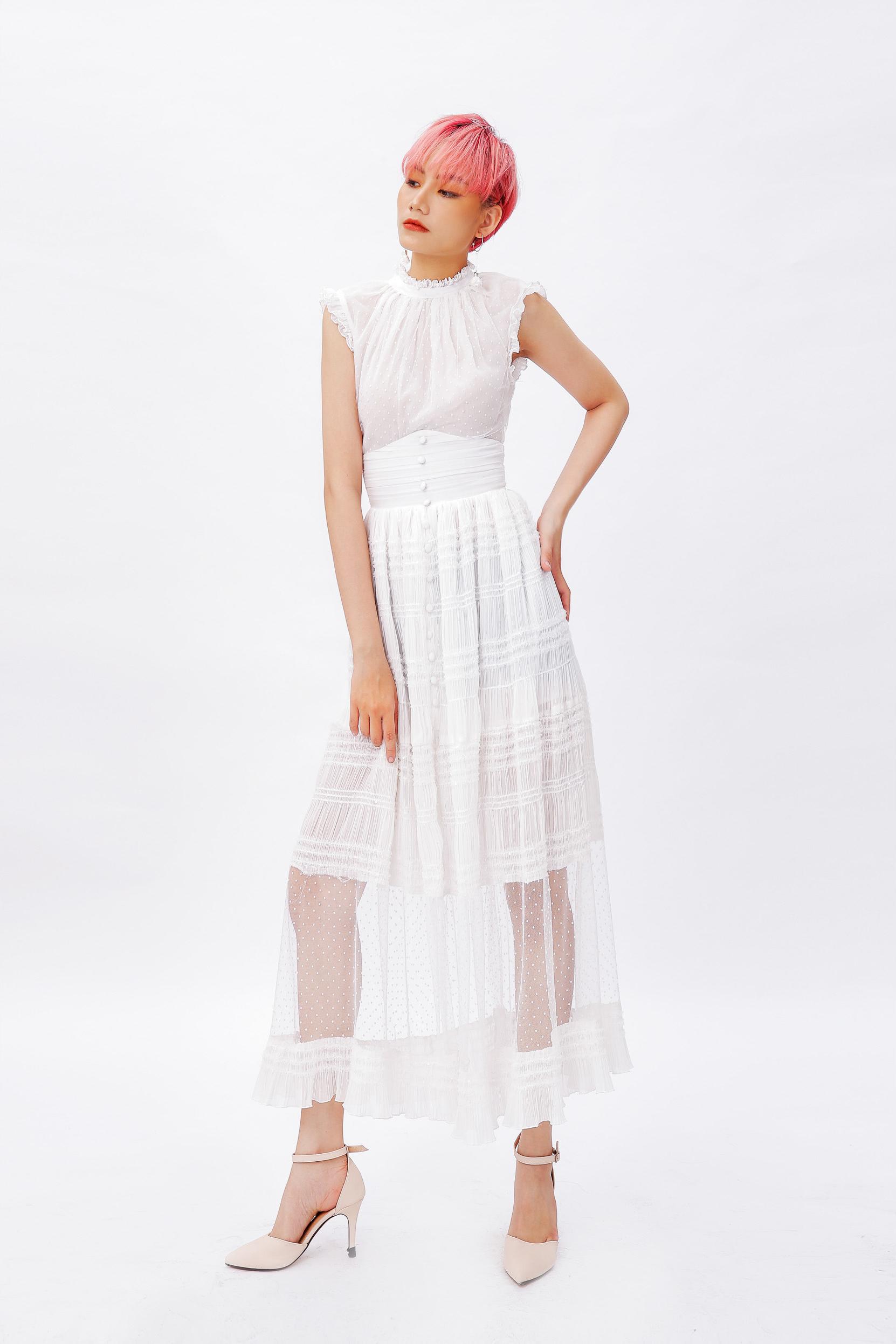 Đầm Lace High Collar Nech Maxi Dress