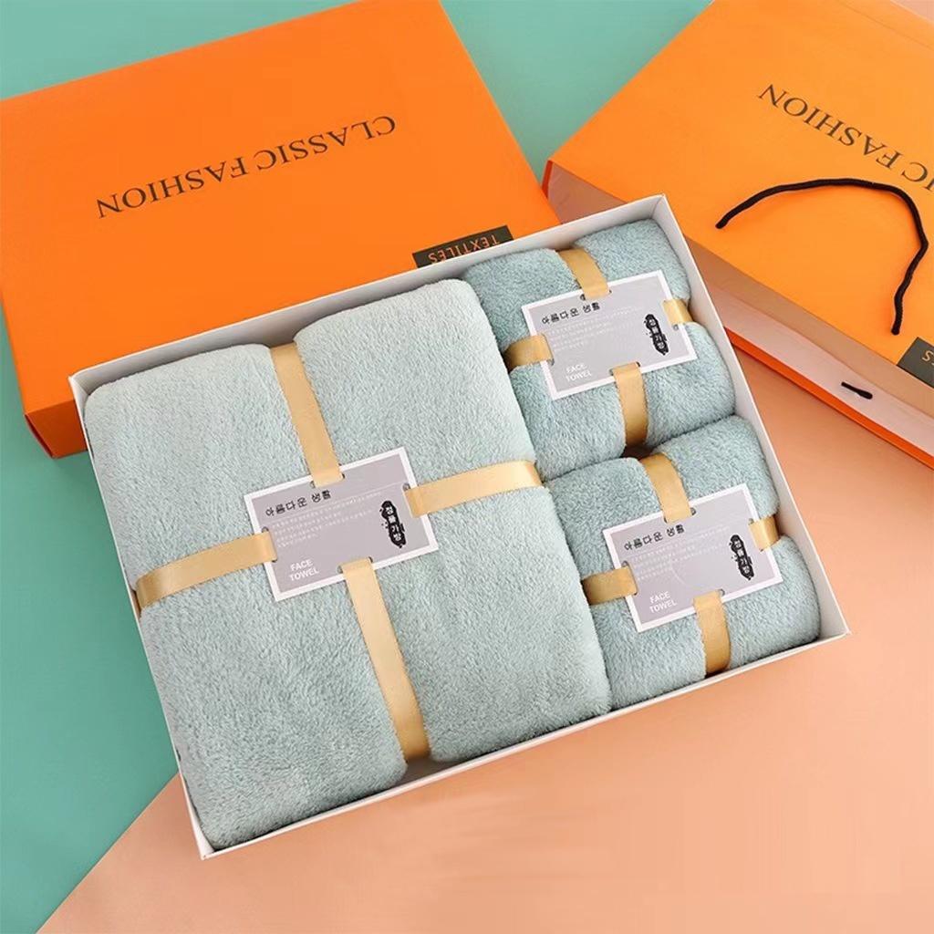 Combo 3 Khăn Tắm Mặt Gội, Chất Liệu Lông Cừu San Hô Dày Dăn, Mềm Mịn, Siêu Thấm Hút, Khổng Sổ Lông Phai Màu