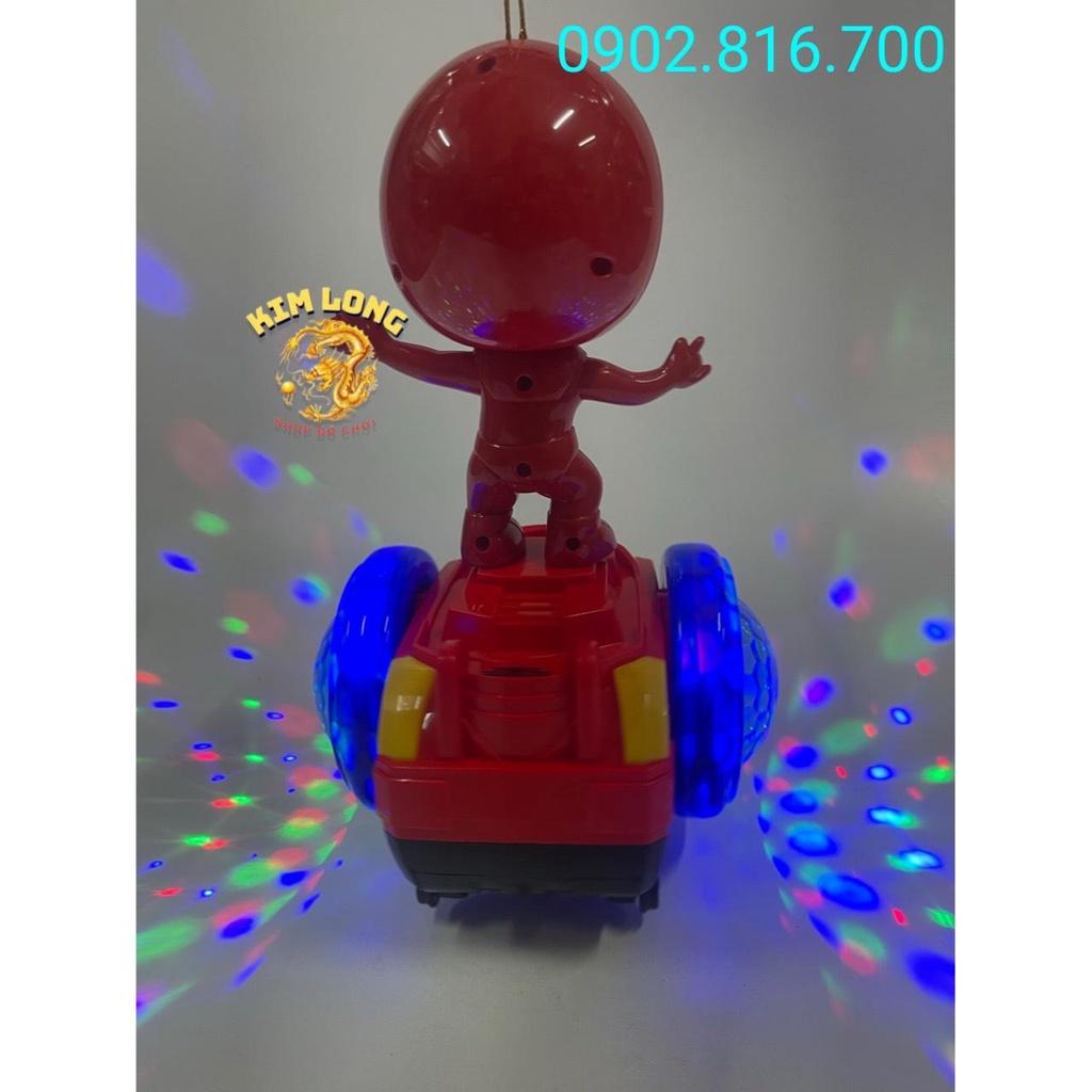 Đồ chơi lồng đèn siêu nhân nhện Spiderman đứng xe cân bằng cho bé trai tặng kèm pin quà tặng trung thu cho bé