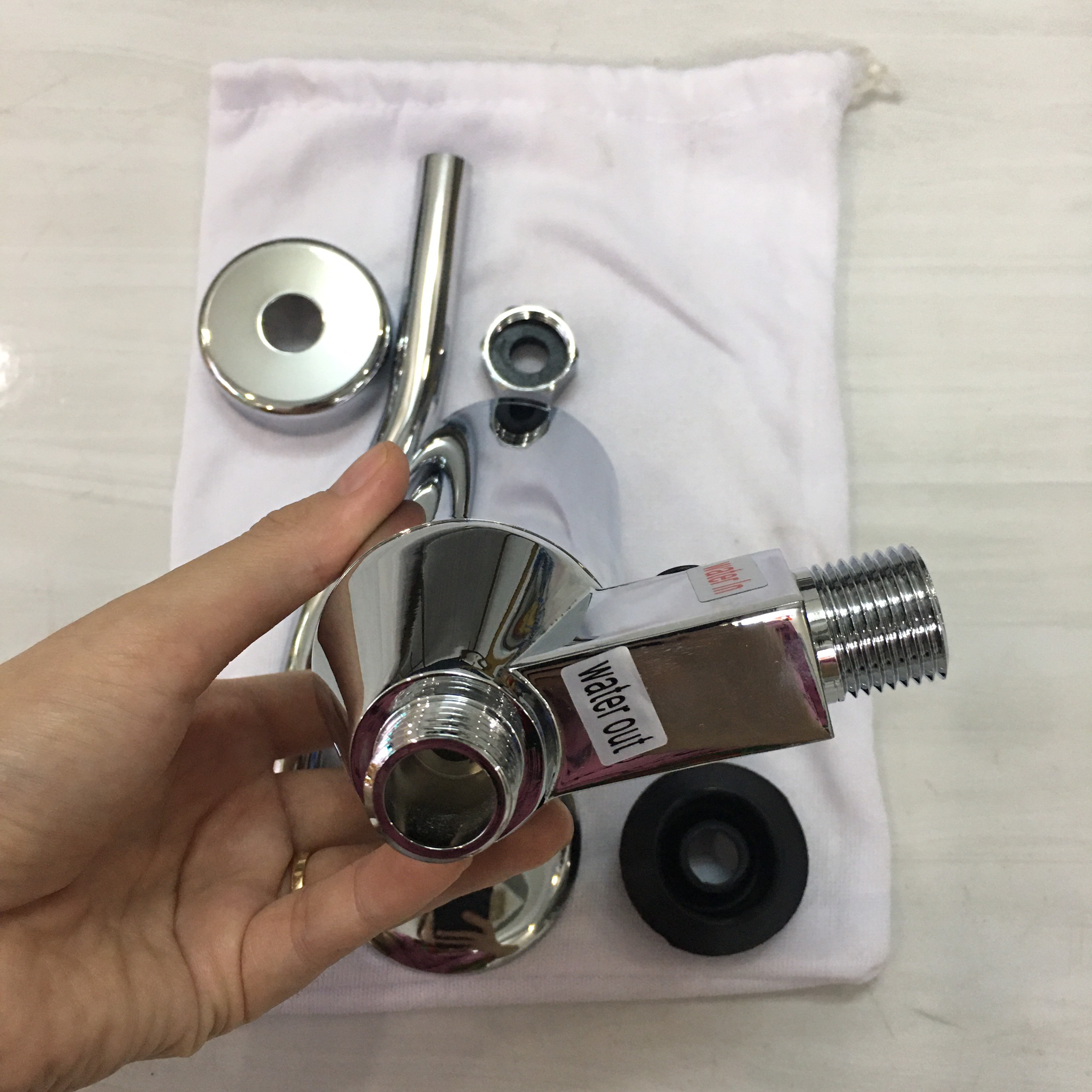 Van Tiểu Nam Cảm Ứng Tự Động SHP-VTN1