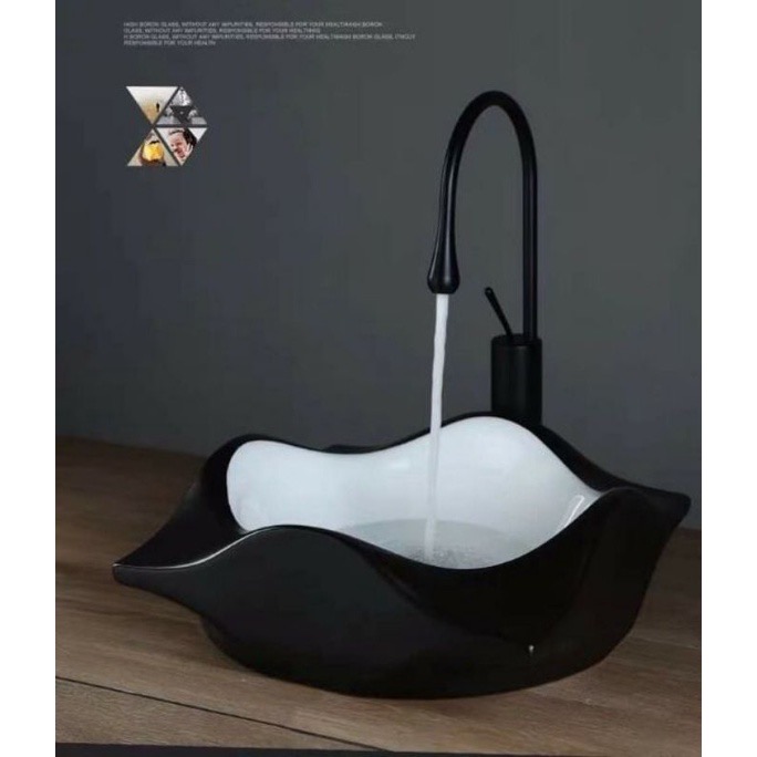 Vòi Lavabo nóng lạnh , vòi thiên nga nóng lạnh , chất liệu đồng tĩnh điện