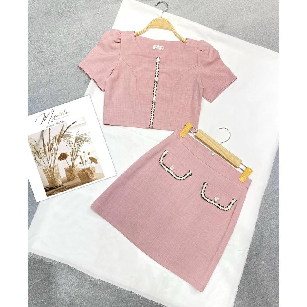 Bộ áo croptop kèm chân váy A kết hợp 2 túi trước dễ thương