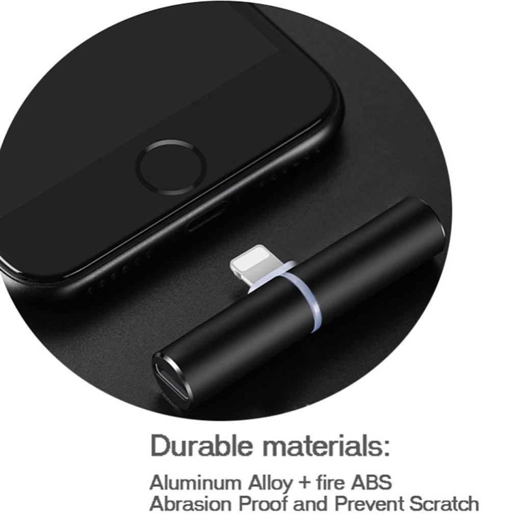 Aluminum Charger Audio Headphone Jack Adapter with Led Indicator Light