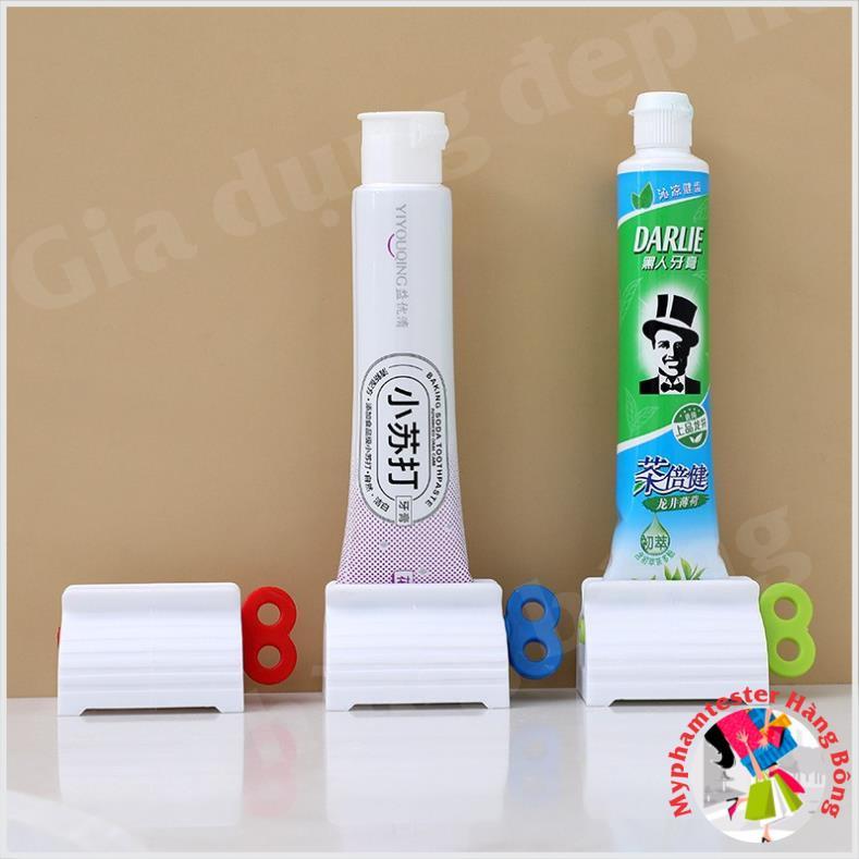 Dụng cụ nặn kem đánh răng vặn đáy
