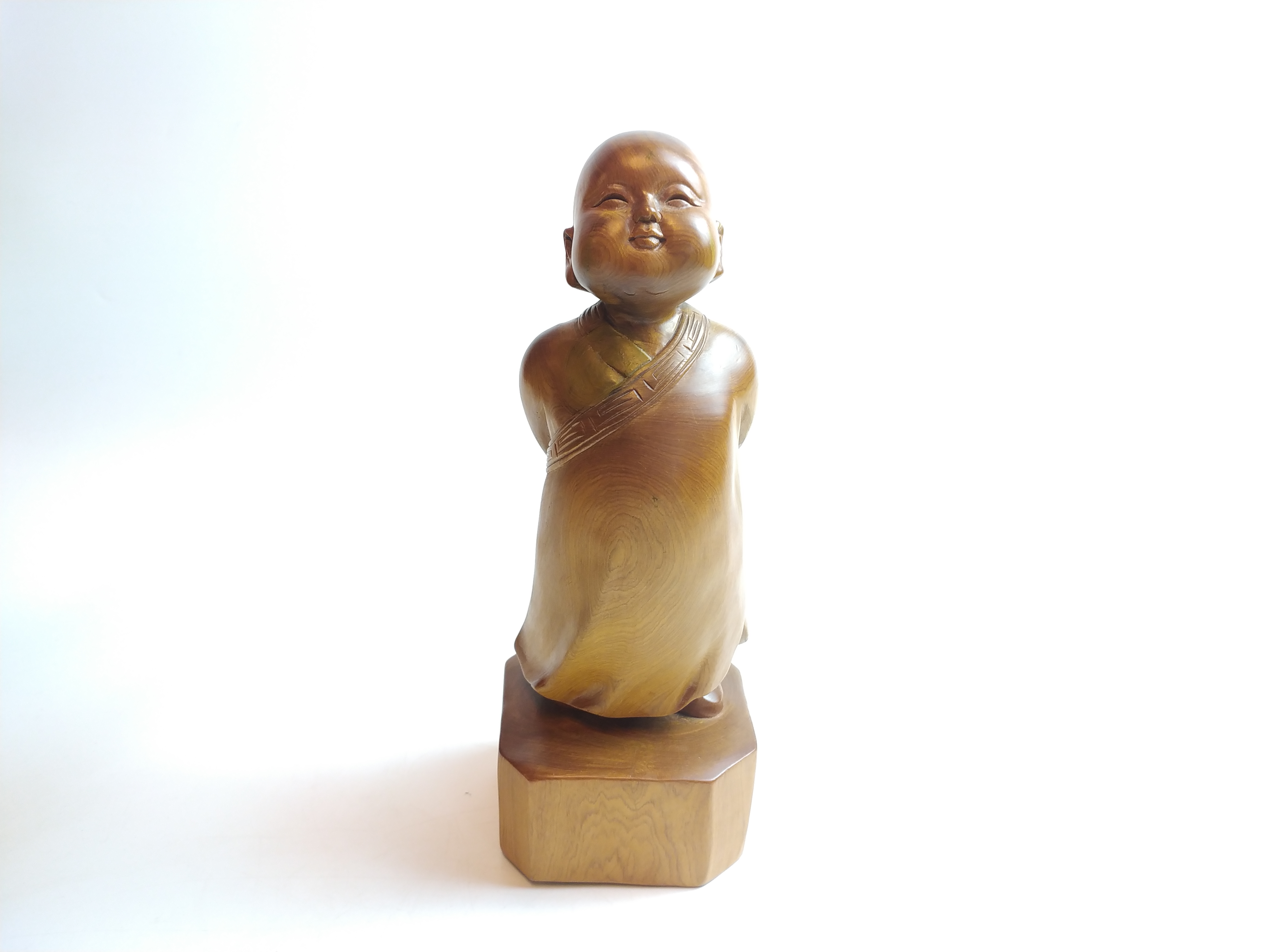 Chú tiểu tùy duyên - hình tượng mỹ nghệ