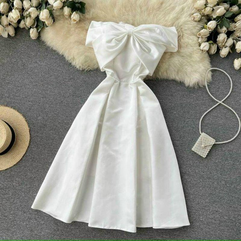 ĐẦM NỮ TRỄ VAI ĐI TIỆC DẠ HỘI