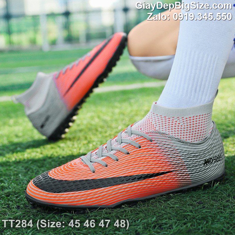 Giày đá bóng sân cỏ nhân tạo cỡ lớn 45 46 47 48 cho nam cao to chân ú bè. Big size soccer shoes for wide feet