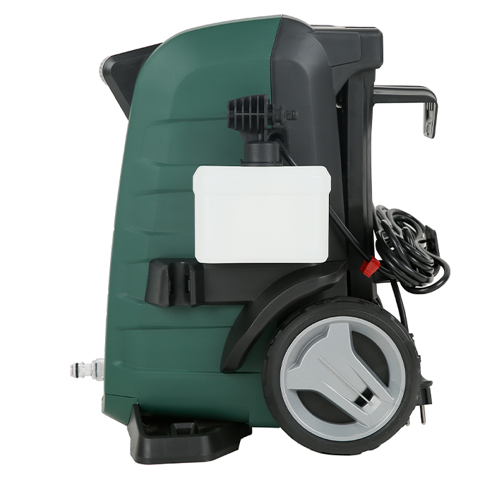 Máy Phun Xịt Rửa Bosch Universal Aquatak 125 (1500W)