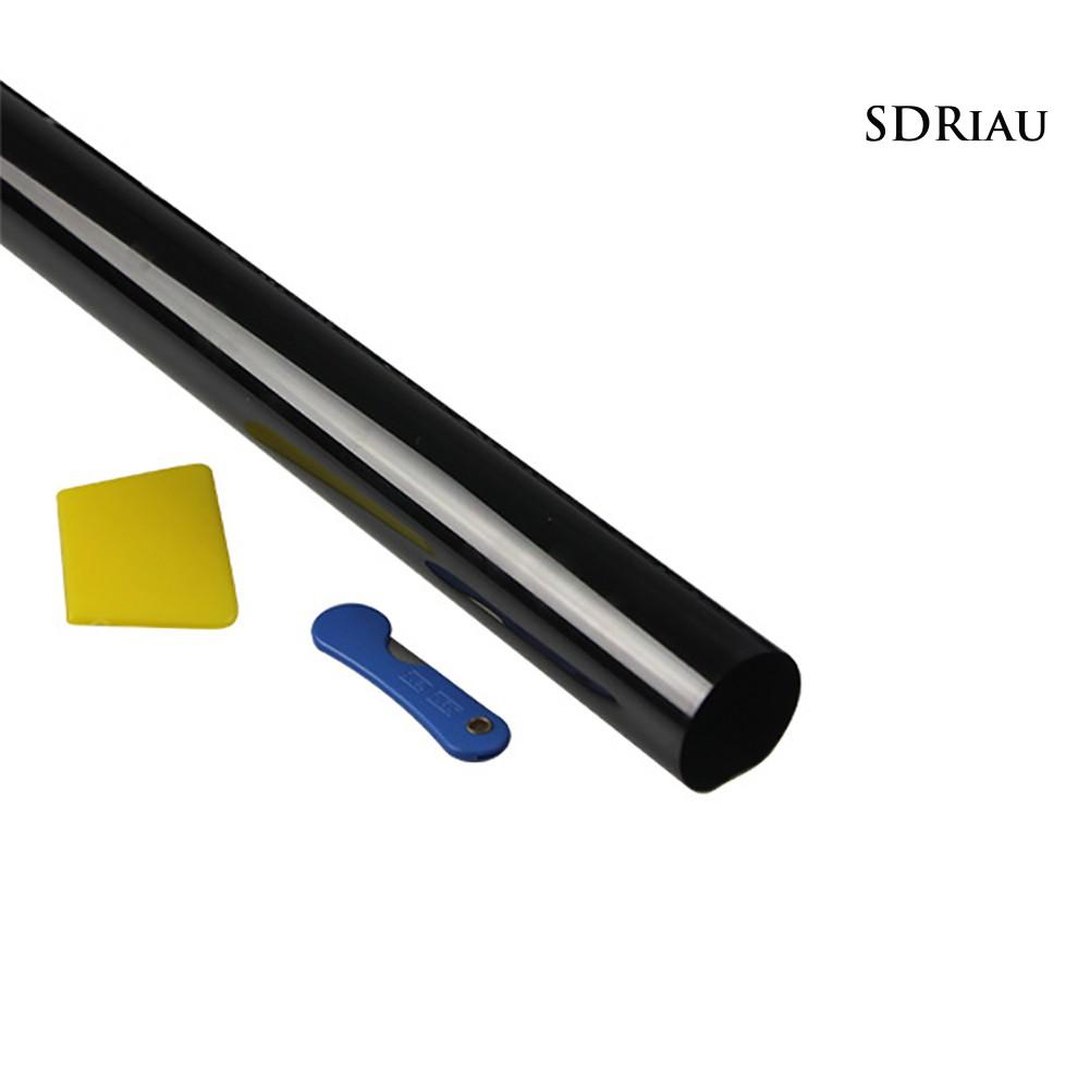 Cuộn phim màu đen chống nắng dán kính xe hơi