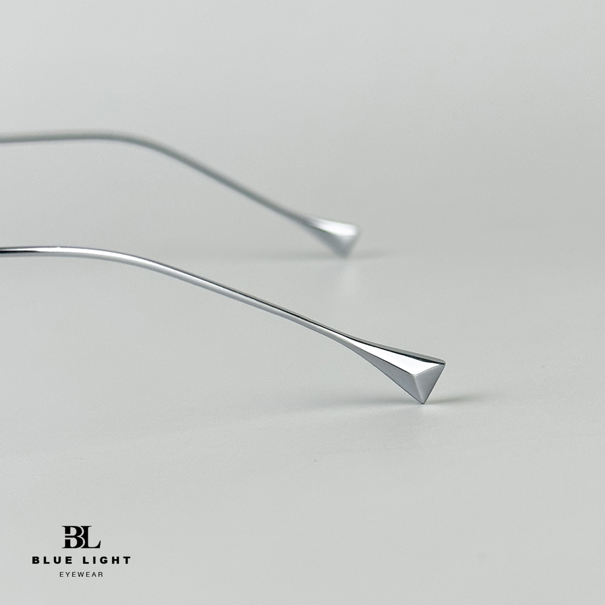 Gọng Kính Cận Giả Cận Nam Nữ Cao Cấp Titanium BLUE LIGHT Mắt Khoan Không Viền Chữ Nhật Bạc Đen Vàng Dày Dặn Cứng Nhẹ