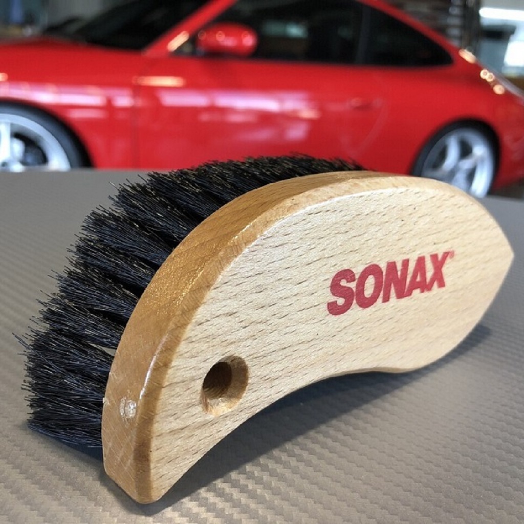 Bàn chải vệ sinh nội thất Textile and Leather Brush Sonax 416741