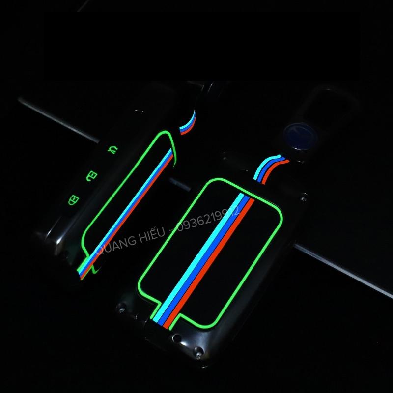 Ốp Bảo Vệ Khóa Xe Mazda 3, CX3, CX30, Mazda CX8 2023 All New Hợp Kim Kẽm Cao Cấp