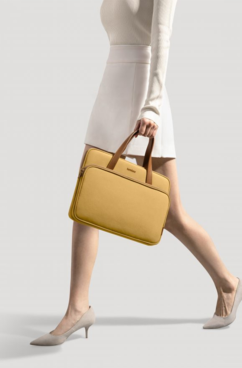 Túi Đeo Chéo dành cho Macbook 13”/14”, Ultrabook 13″ TOMTOC (USA) Premium Theher Shoulder Bag - H22C1 - Hàng Chính Hãng