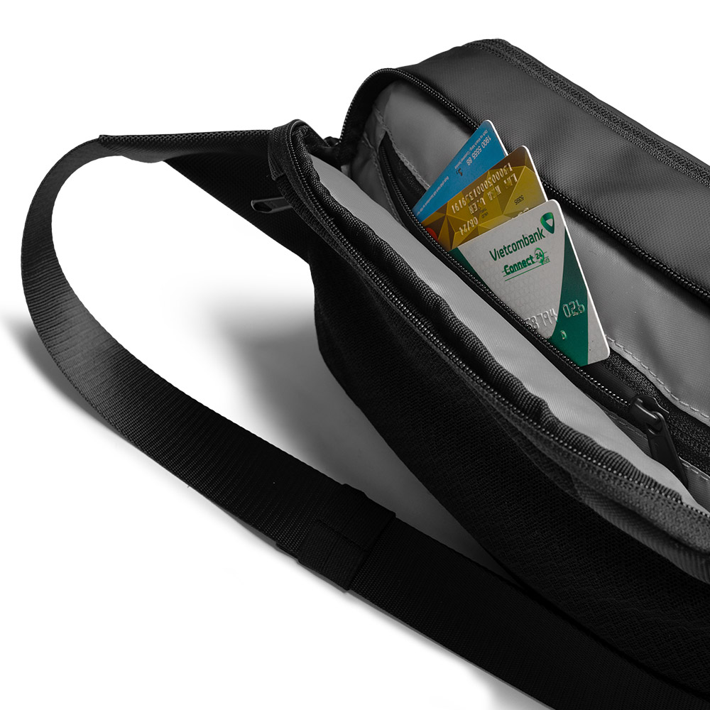 Túi đeo chéo thời trang KINGBAG BAMBOO nhiều ngăn, vải kháng nước tốt, khóa YKK, màu đen - Hàng chính hãng
