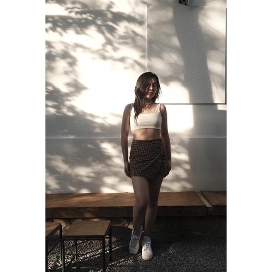 OLALASTUDIO Áo ba lỗ croptop thun gân màu trắng be