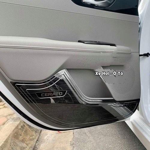 Vân titan cao cấp dành cho tapli cửa xe KIA CERATO 2019-2020