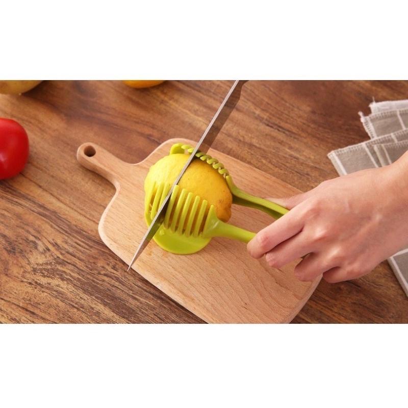 Dụng cụ cắt lát chanh, cà chua, hành tây, táo tiện lợi.