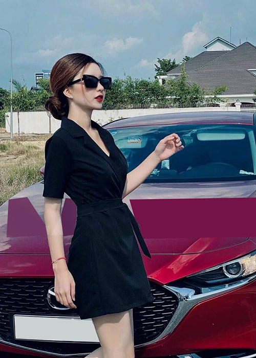 Jumpsuits Ngắn Vải Chéo Nhung Mềm Mại Cổ Đắp Chéo Cột Nơ Eo
