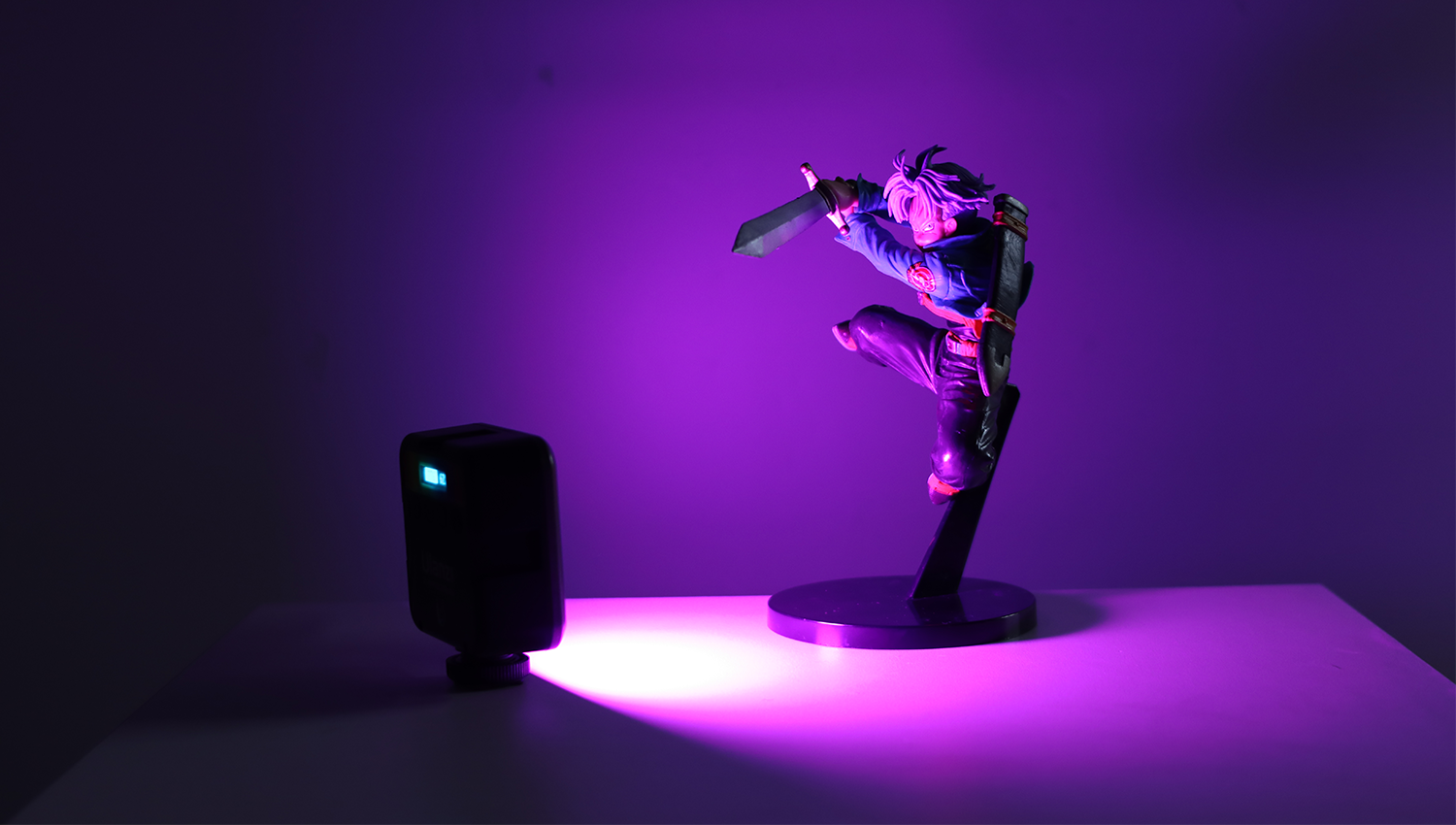 ULANZI VL49 RGB - HÀNG CHÍNH HÃNG - Đèn Led Đổi Màu RGB, tích hợp pin 2000mAh