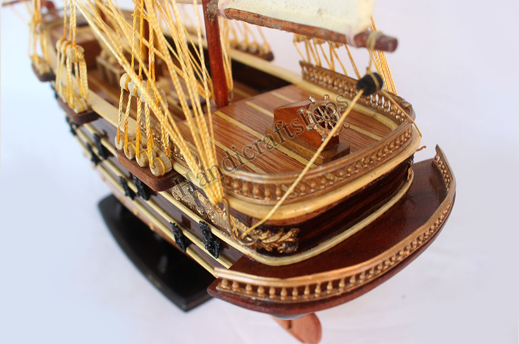 Mô hình thuyền cổ trang trí Napoleon chì (Thân: 40cm)
