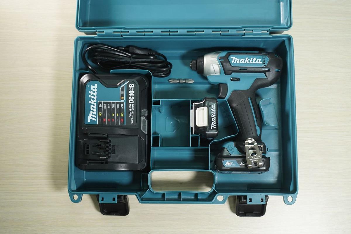 MÁY BẮT VÍT DÙNG PIN 12V MAKITA TD110DSAE - HÀNG CHÍNH HÃNG