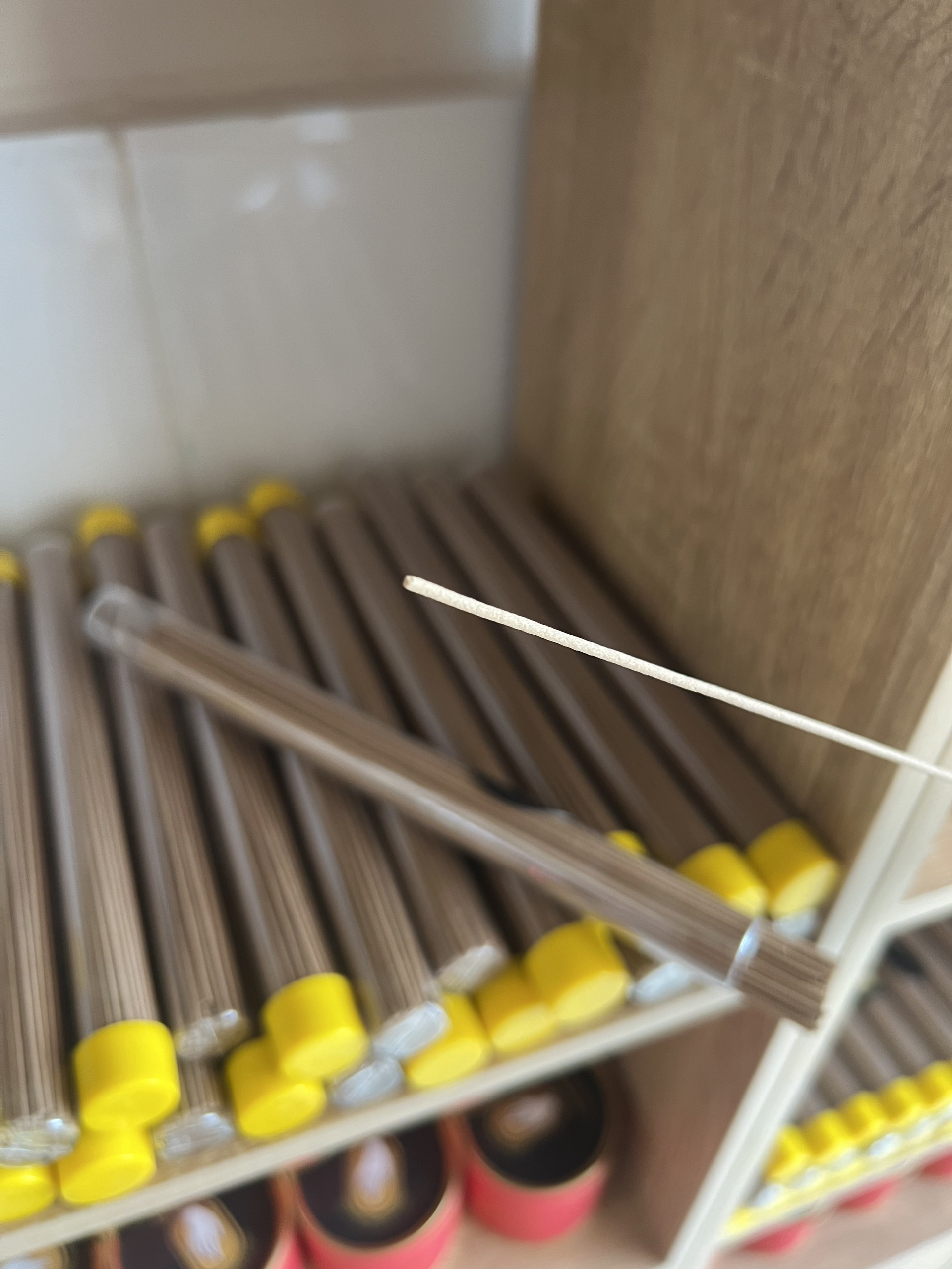 Nhang trầm ống KHÔNG TĂM cao cấp - 100% tự nhiên không dùng hoá chất