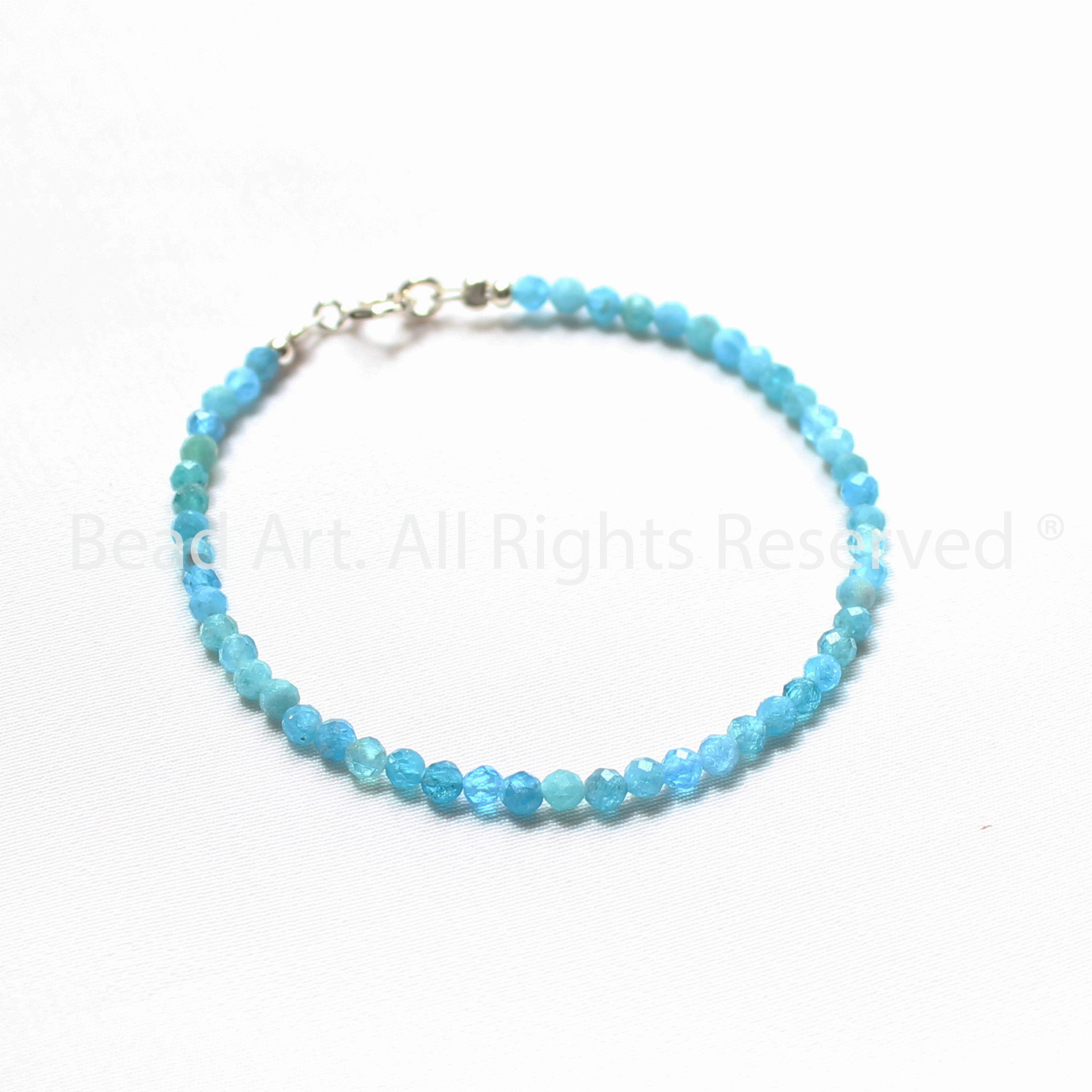Vòng Tay 2.8MM Đá Apatite Tự Nhiên Màu Xanh Biển Giác Cắt Loại A, Mệnh Thuỷ, Mộc, Vòng Tay Phong Thuỷ, Lắc Tay, Chuỗi Hạt - Bead Art