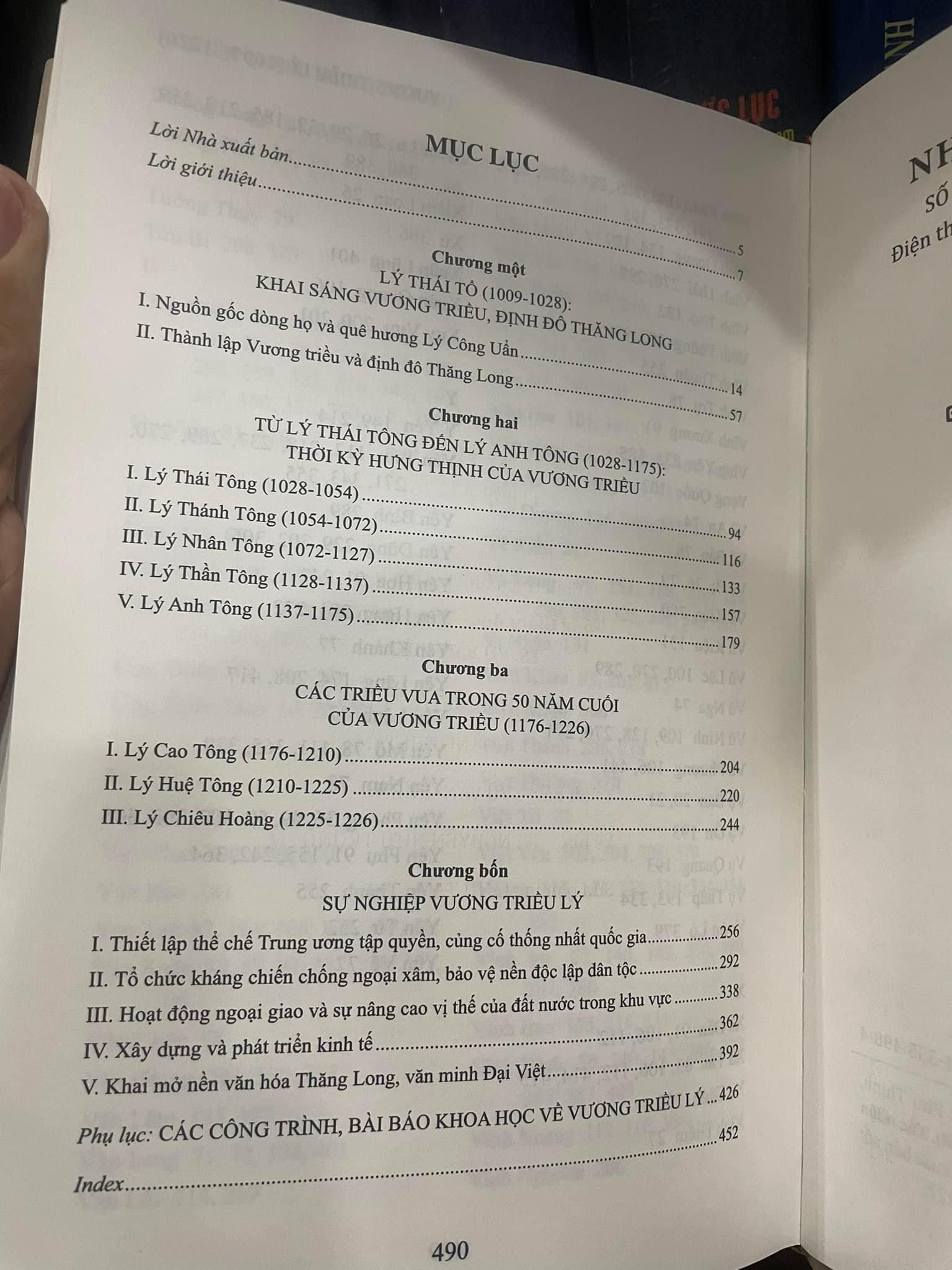 BỘ SÁCH “CÁC VƯƠNG TRIỀU TRÊN ĐẤT THĂNG LONG” (4 CUỐN). BẢN IN GIỚI HẠN BÌA CỨNG CÓ HỘP 