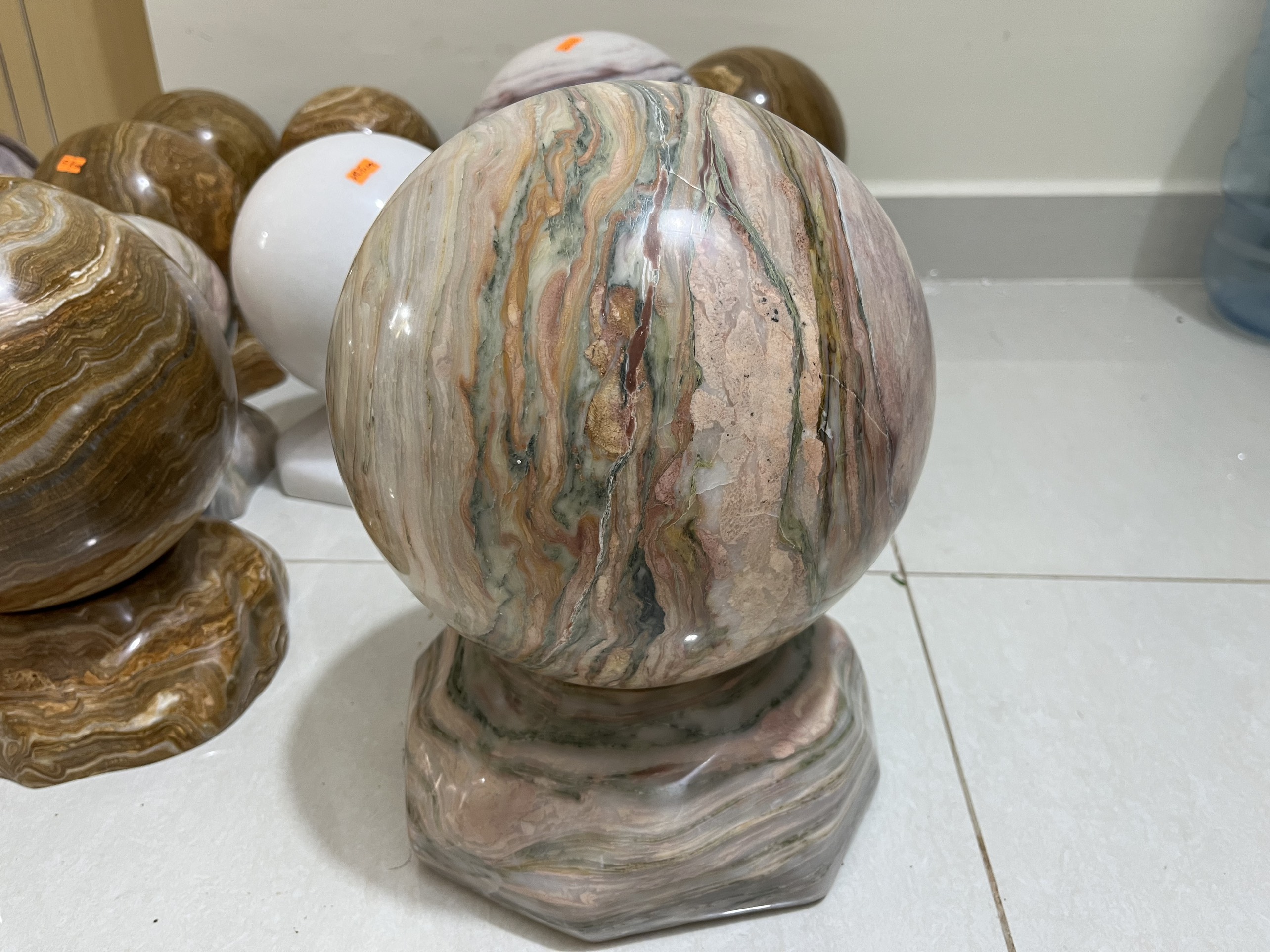 Cầu bi phong thủy đường kính 22 cm đa sắc siêu đẹp