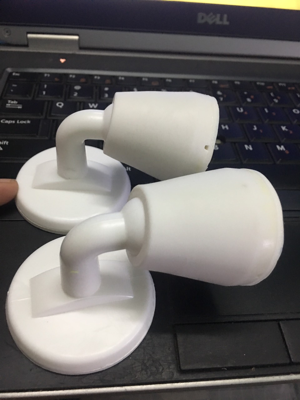 Set 2 Dụng Cụ Chắn Cửa Silicone Chống Va Đập - Mầu ngẫu nhiên