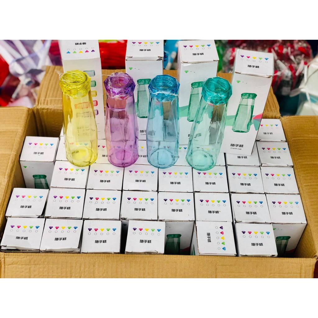 Bình Đựng Nước Kim Cương 420ml - Giao màu ngẫu nhiên