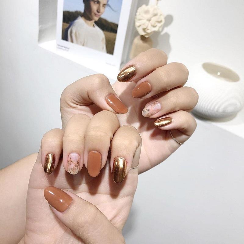 Sơn gel màu nâu đất được chị em mê mẩn